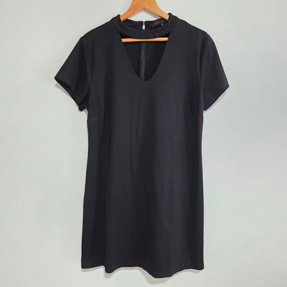 EUC SANCTUARY LITTLE BLACK DRESS V NECK WITH CHOKER SIZE LARGE